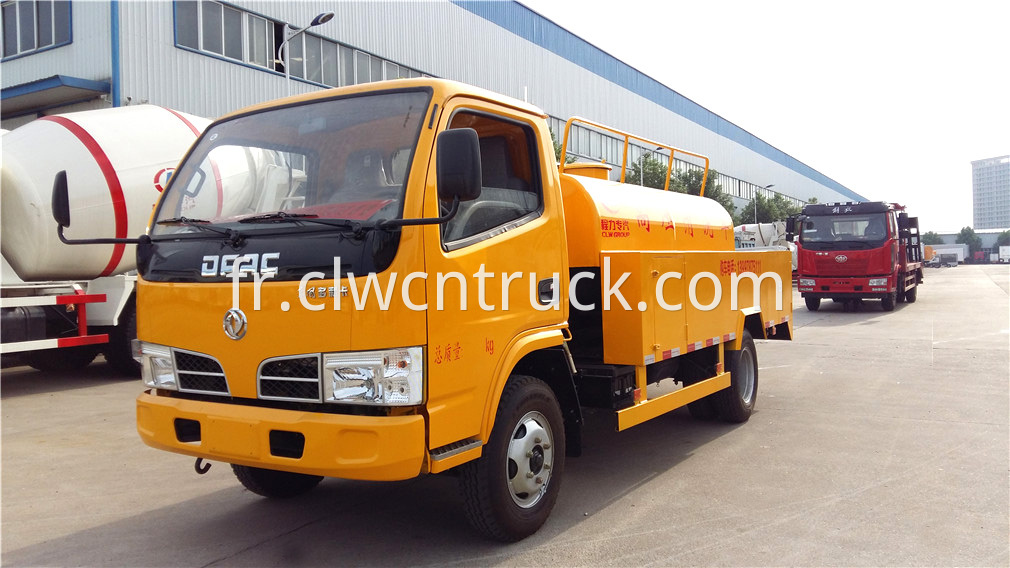 high pressure water truck